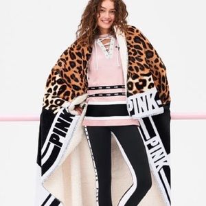Brand New PINK Cheetah Print Sherpa Blanket